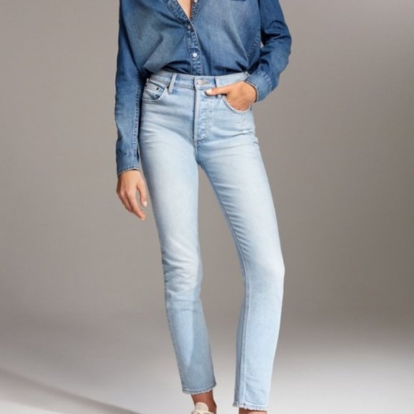 Aritzia Denim Forum Yoko High Rise Slim Jean (Light Wash) - Picture 1 of 4